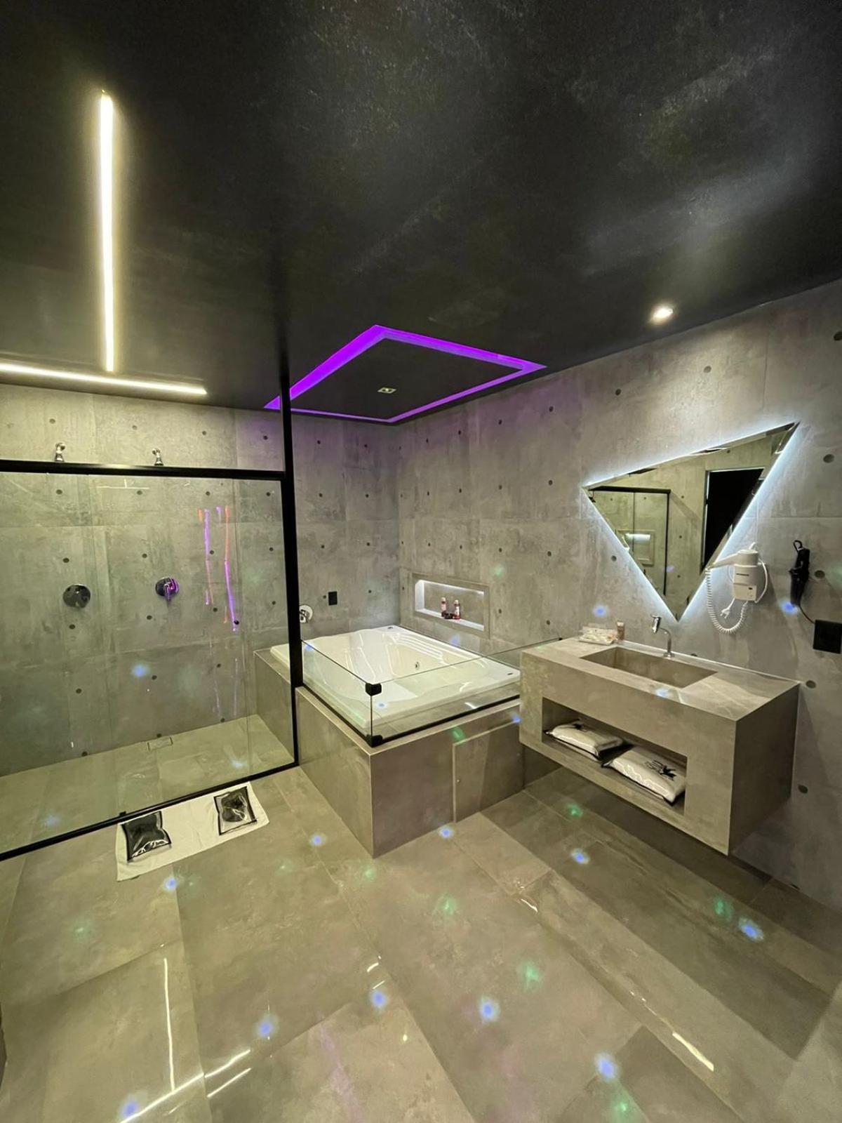 Eros Motel Cuiabá Eksteriør billede