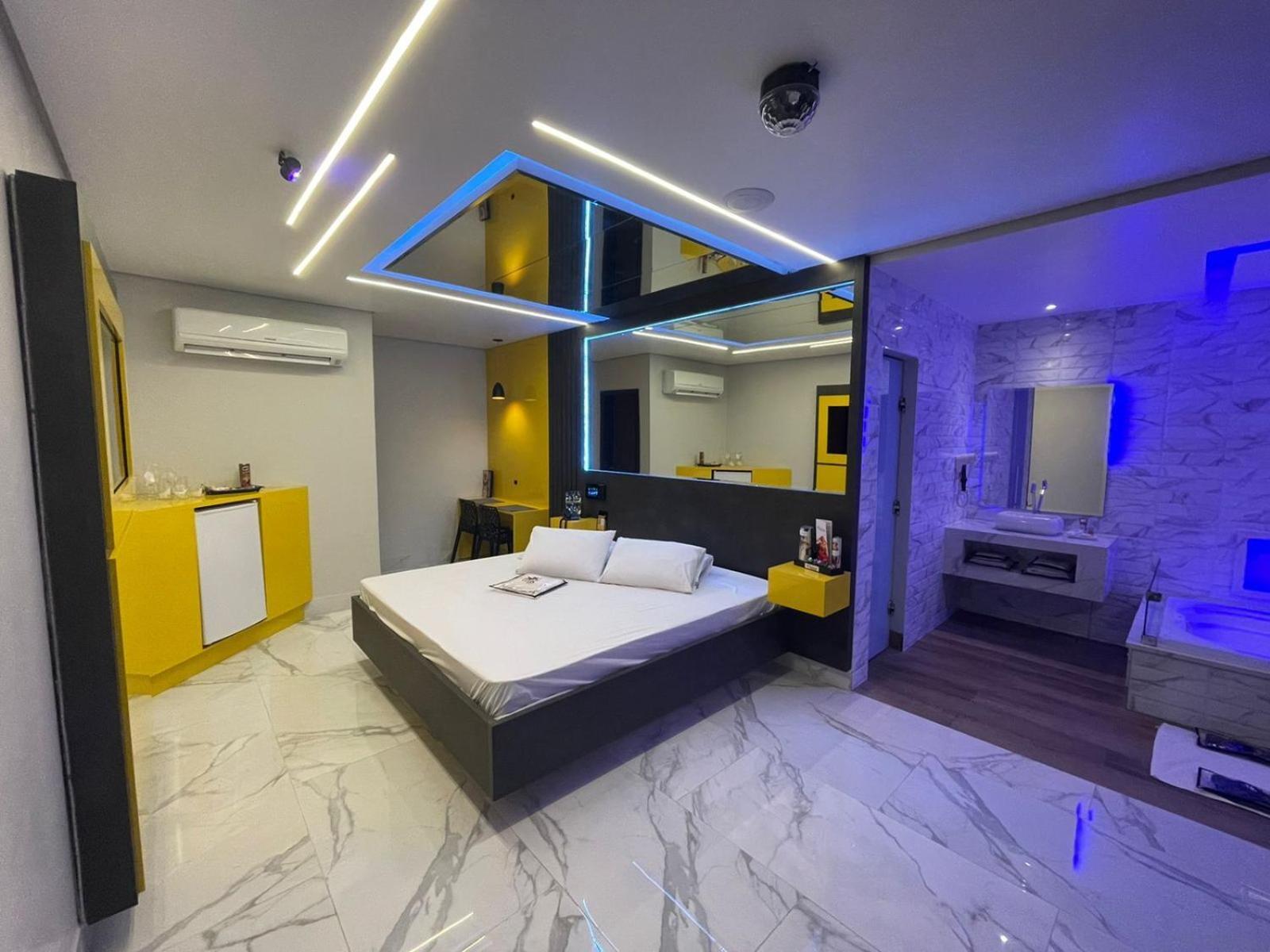 Eros Motel Cuiabá Eksteriør billede